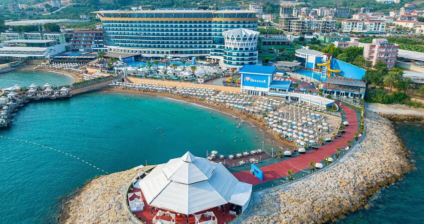 Granada Luxury Okurcalar